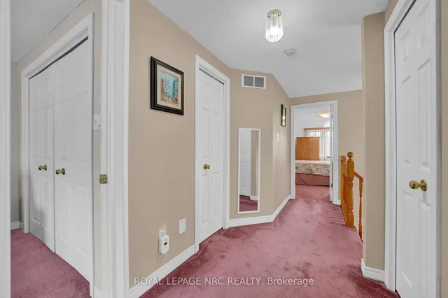 Additional image 23 of 27 Hollyridge Cres