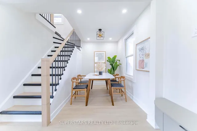 Additional image 9 of 14 Pinegrove Ave