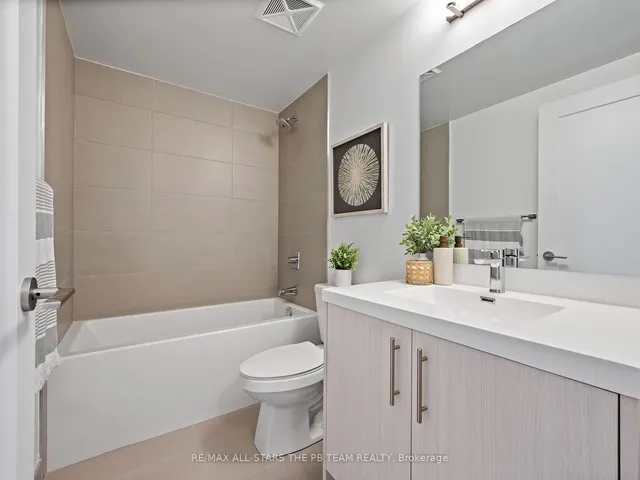 Additional image 32 of 286 Main St Unit 2301