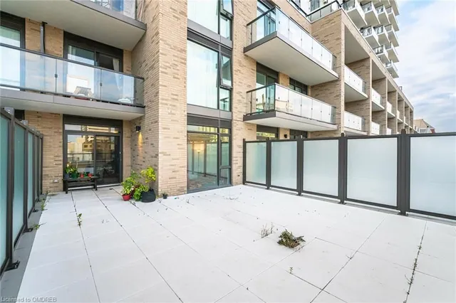 Additional image 27 of 55 Duke St Unit 216