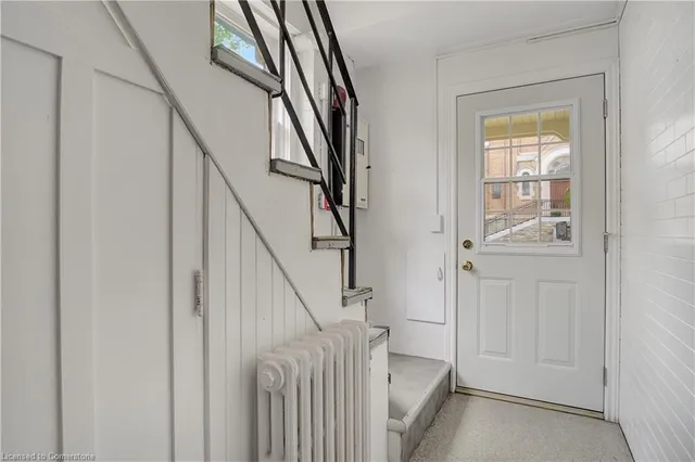 Additional image 43 of 67 Moore Ave