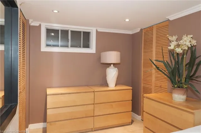 Additional image 40 of 718 Rockway Dr