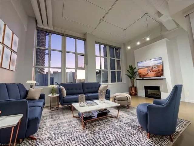 Additional image 10 of 404 King St Unit 316