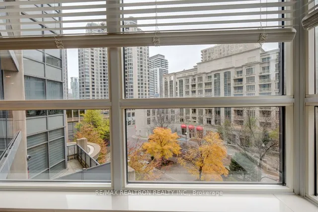 Additional image 23 of 10 Northtown Way Unit 410