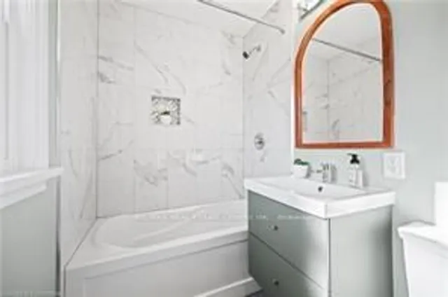 Additional image 25 of 157 Adelaide St