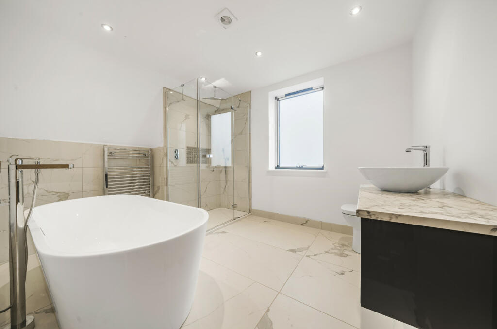 Additional image 10 of Victoria Mews, Frome, BA11
