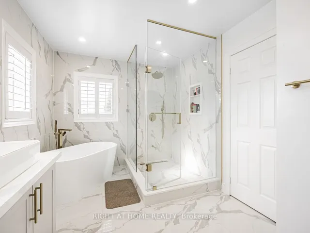 Additional image 21 of 34 Loggerhead Grve