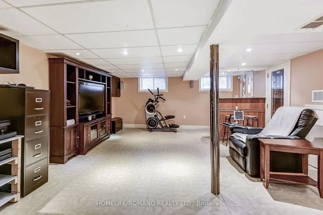 Additional image 13 of 48 Benroyal Cres