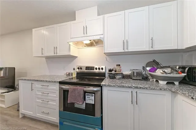 Additional image 14 of 32 Pony Way