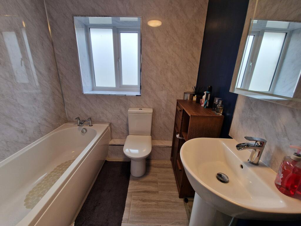 Additional image 8 of Ivel Gardens, Ilchester, Yeovil, Somerset