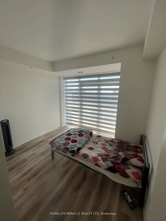 Additional image 5 of 128 King St Unit 1203