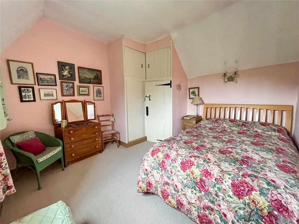 Additional image 7 of The Ball, Bratton