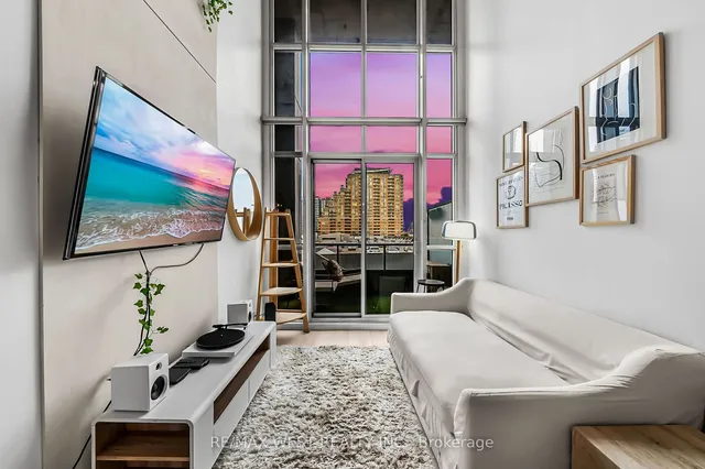 Additional image 24 of 5 Hanna Ave Unit 429