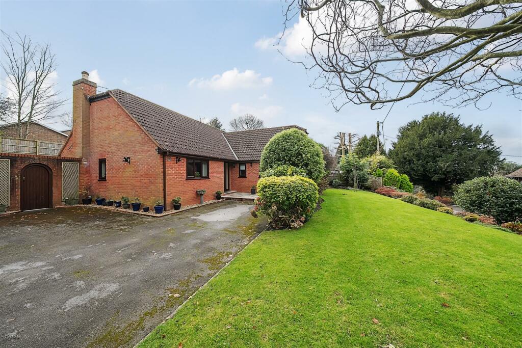 Additional image 24 of Bury Lane, Bratton, Westbury