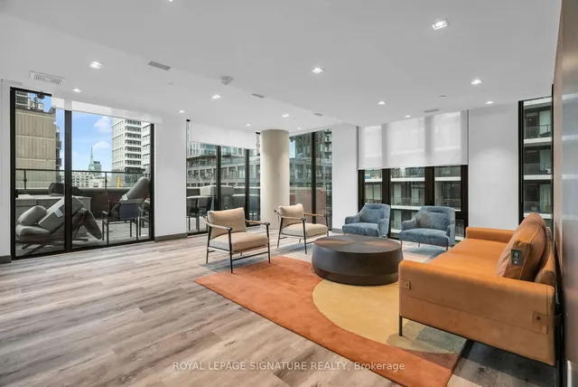 Additional image 15 of 47 Mutual St Unit 304