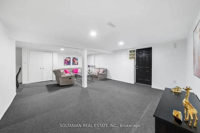 Additional image 23 of 38 Citation Dr