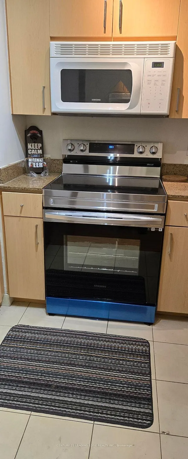 Additional image 12 of 373 Front St Unit 307