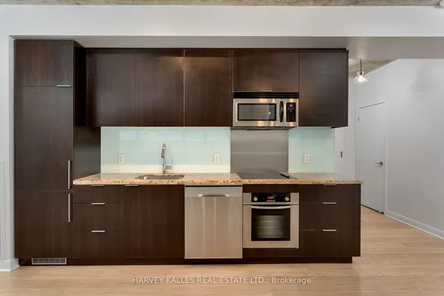 Additional image 12 of 478 King St Unit 301