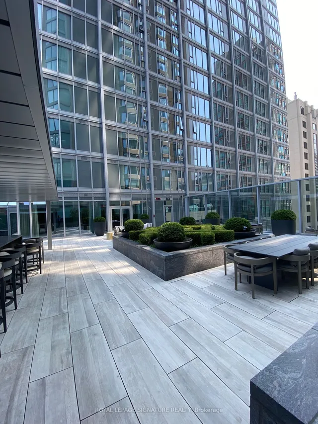 Additional image 31 of 188 Cumberland St Unit 1801