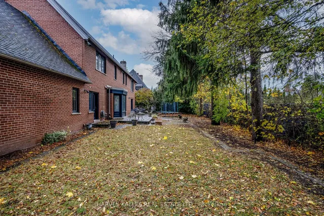 Additional image 36 of 6 Versailles Crt