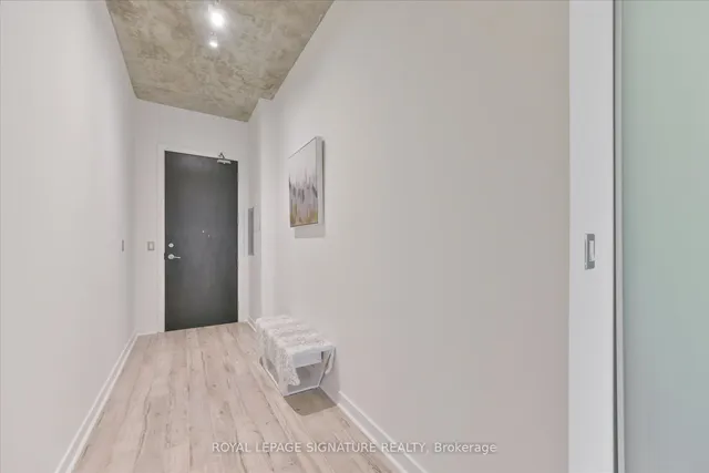 Additional image 5 of 23 Brant St Unit 305