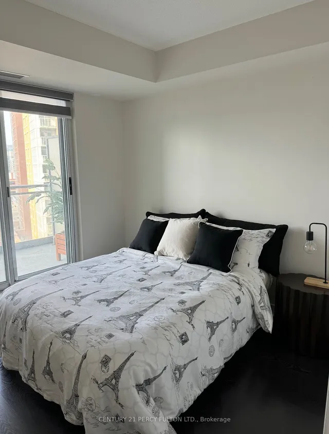 Additional image 19 of 100 Western Battery Rd Unit 1004