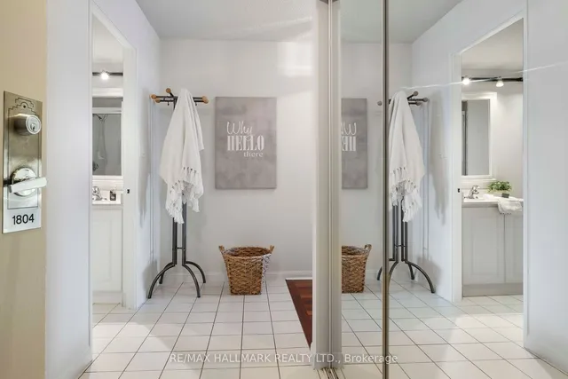 Additional image 4 of 88 Corporate Dr Unit 1804