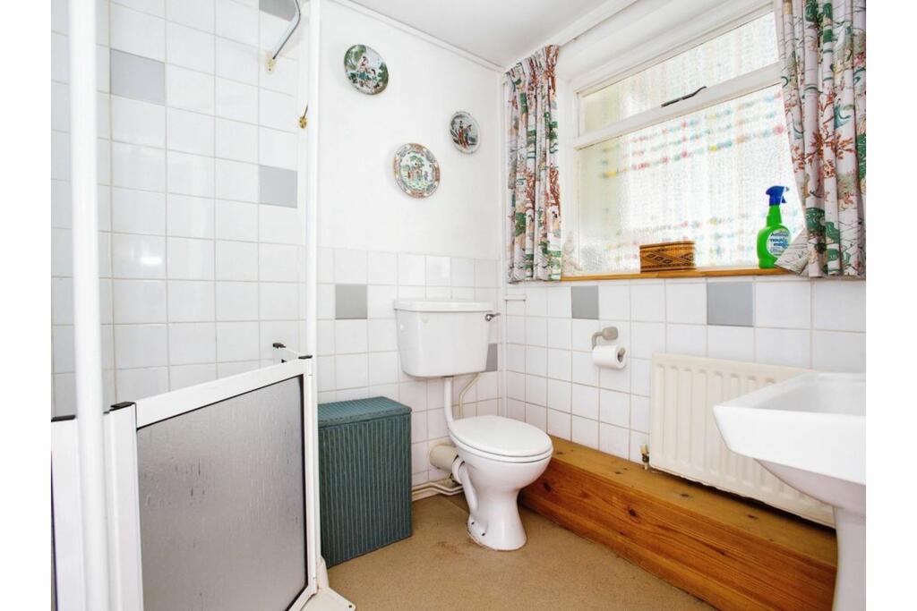 Additional image 11 of Bere Lane, Glastonbury, BA6