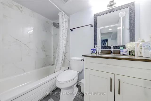 Additional image 16 of 750 Bay St Unit 709