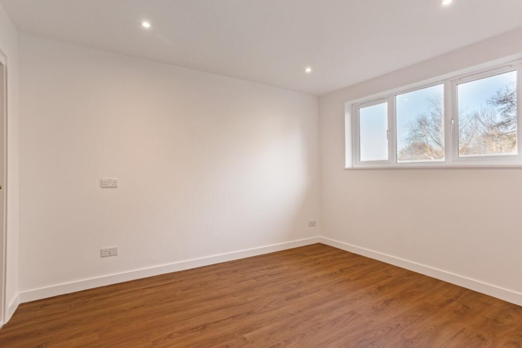 Additional image 15 of Middle Stoke Bath BA2