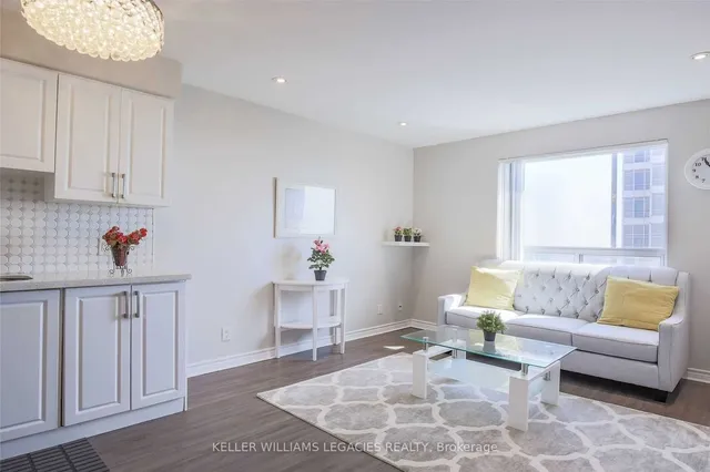 Additional image 3 of 36 Lee Centre Dr Unit 3505