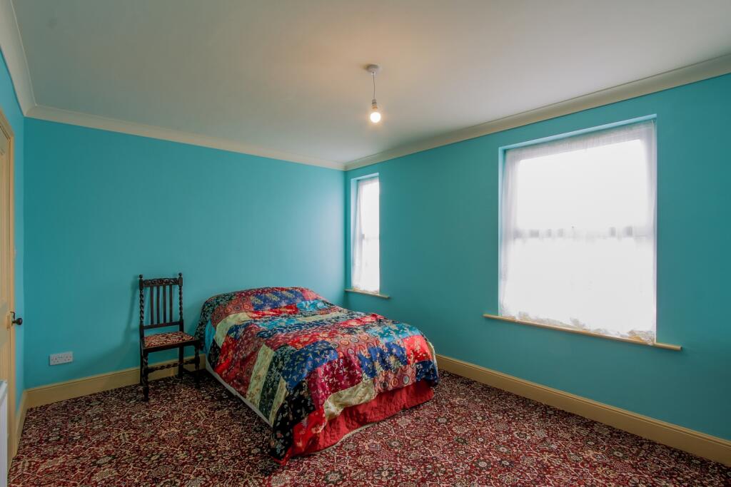 Additional image 7 of 22 Manor Road, Yeovil