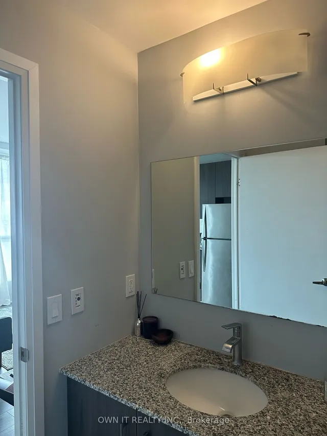 Additional image 9 of 104 Garment St