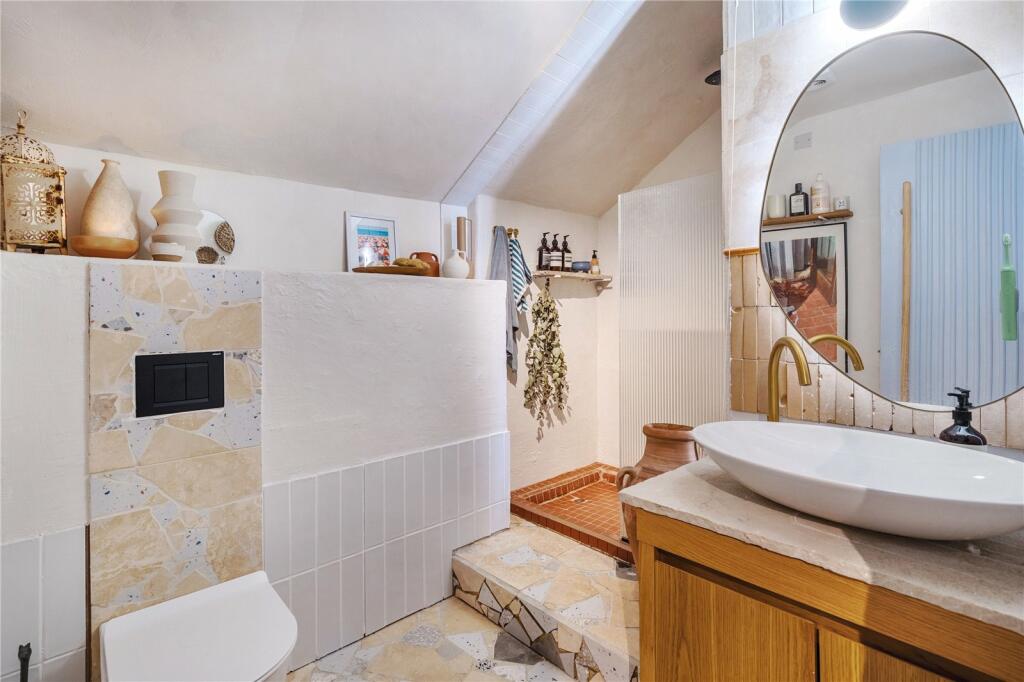 Additional image 12 of St. Thomas Street, Wells, Somerset, BA5