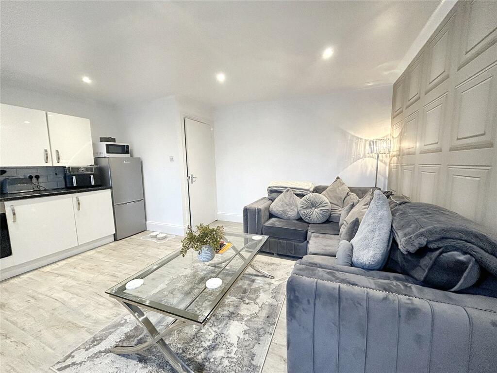 Additional image 4 of Bramley Mews, Station Road