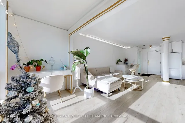 Additional image 10 of 25 Grenville St Unit 1105