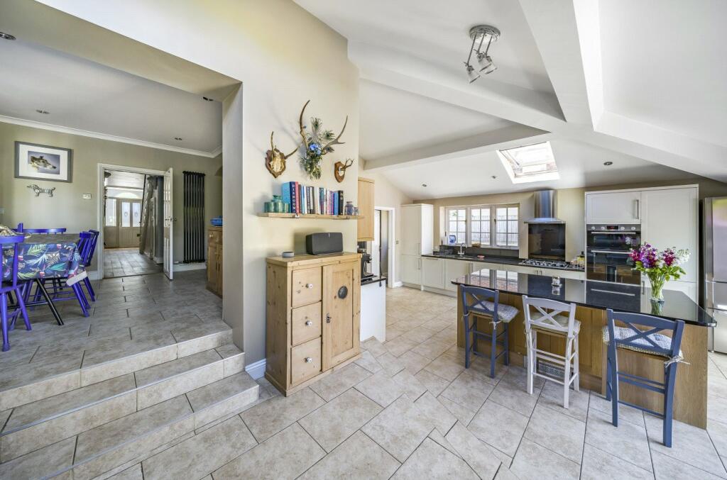 Additional image 5 of Silver Street, Wincanton, Somerset, BA9