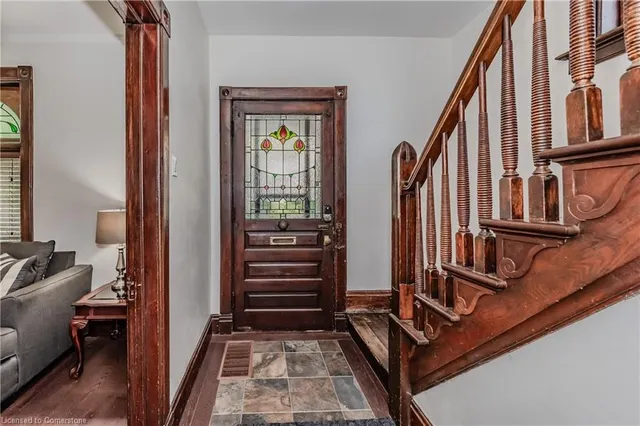 Additional image 7 of 7 Richmond Ave