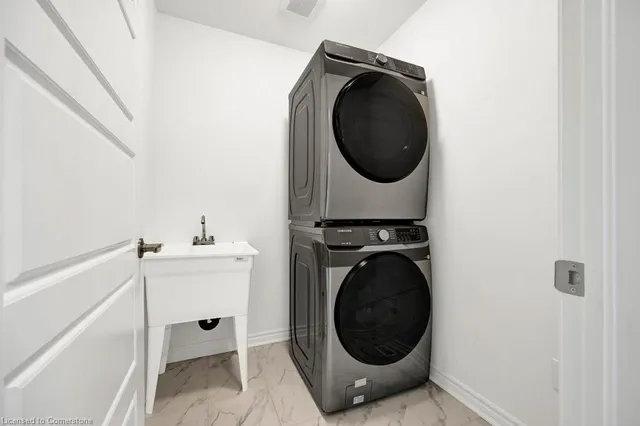 Additional image 19 of 23 Sitler St