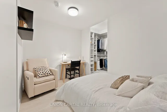 Additional image 33 of 180 Mill St Unit S115