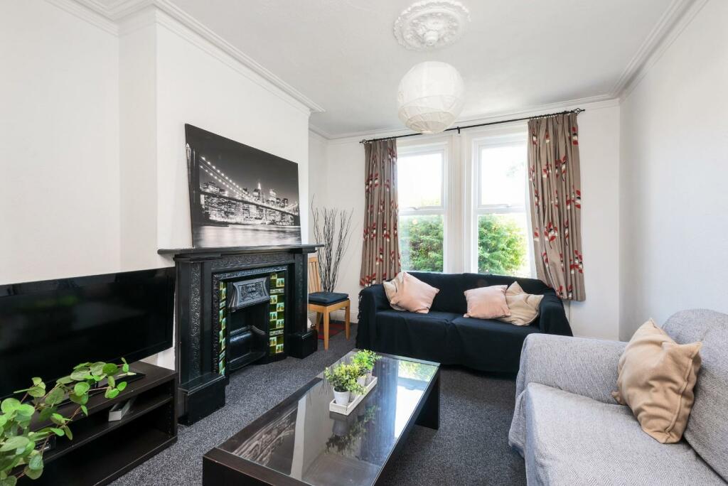 Primary image of Coronation Avenue, Bath