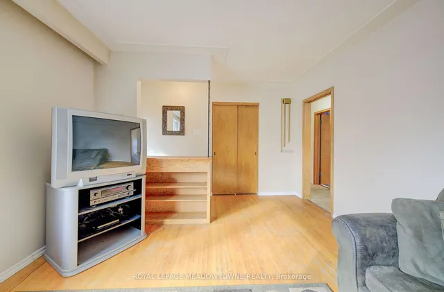 Additional image 6 of 336 Vanier Dr