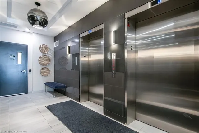 Additional image 8 of 60 Charles St Unit 1601