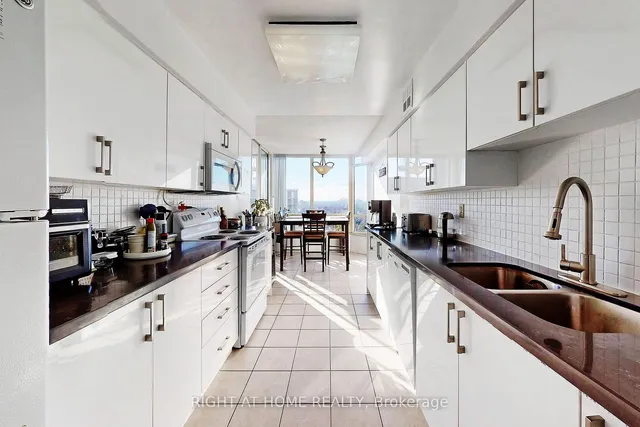 Additional image 22 of 1300 Islington Ave Unit 2404