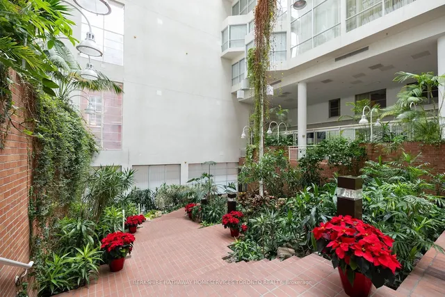 Additional image 16 of 71 Front St Unit 704