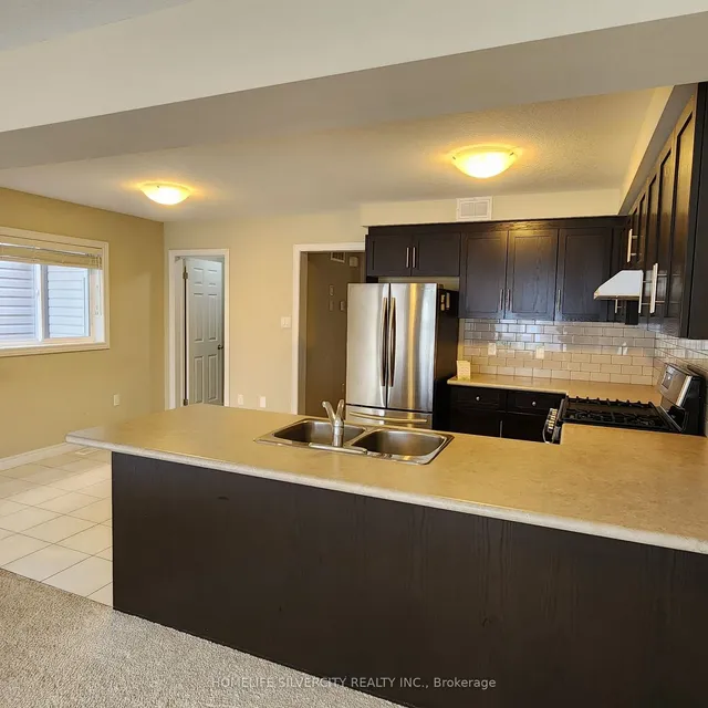 Additional image 3 of 17 Valleybrook Dr