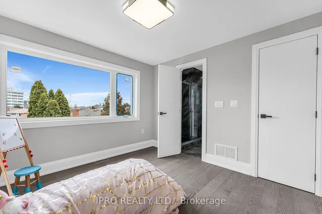 Additional image 23 of 5 Baskerville Cres