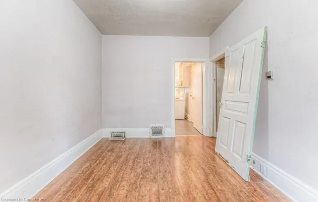 Additional image 37 of 25 Peter St