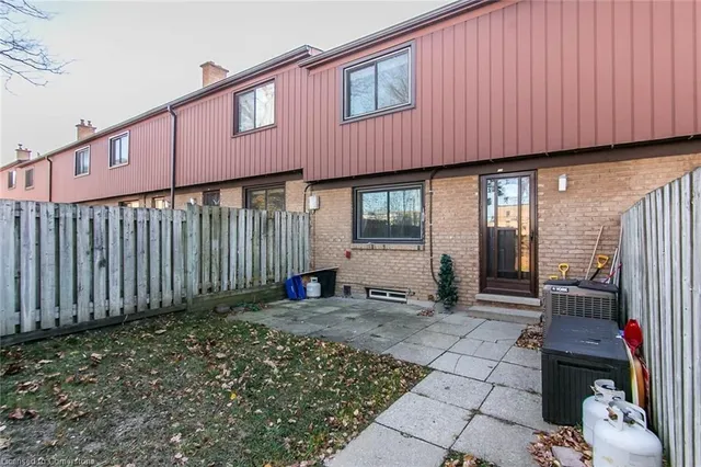 Additional image 37 of 130 Kingswood Dr Unit 33