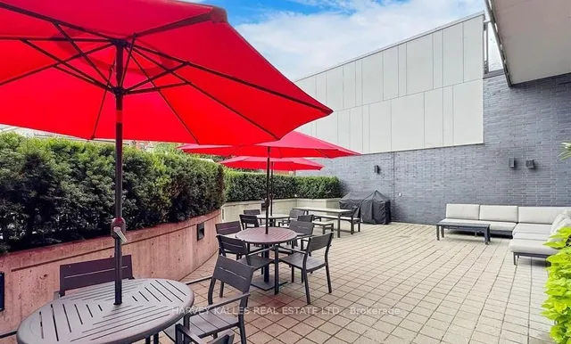 Additional image 28 of 783 Bathurst St Unit 413